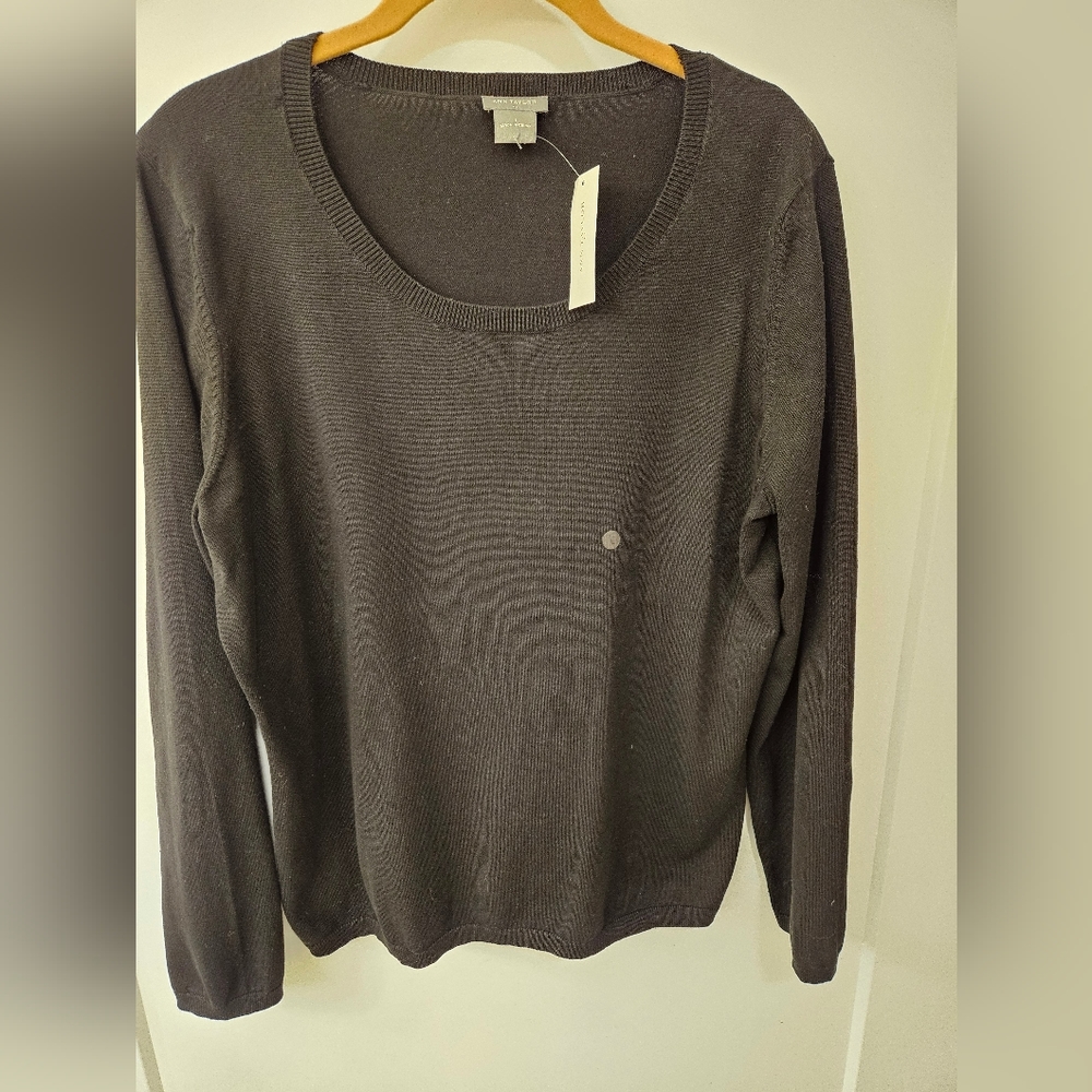 NWT - Silk Blend Ann Taylor Black Sweater - Size L - Picture 7 of 8